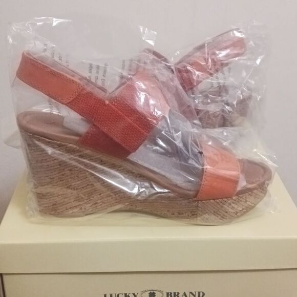 LUCKY BRAND  Women's 🍊 Tangerine Wedge  Sandals.NIB SIZE 9 - Picture 4 of 8